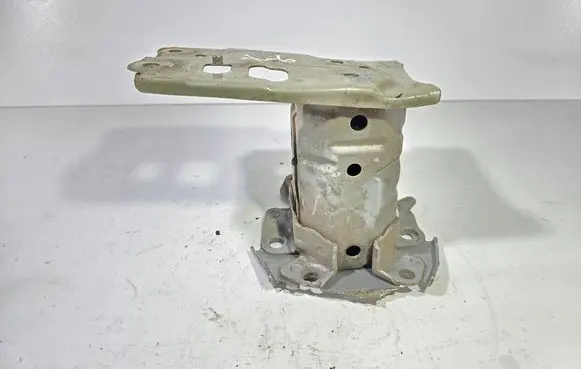 Toyota Auris E180 Rear bumper shock impact absorber/damper 5201605030