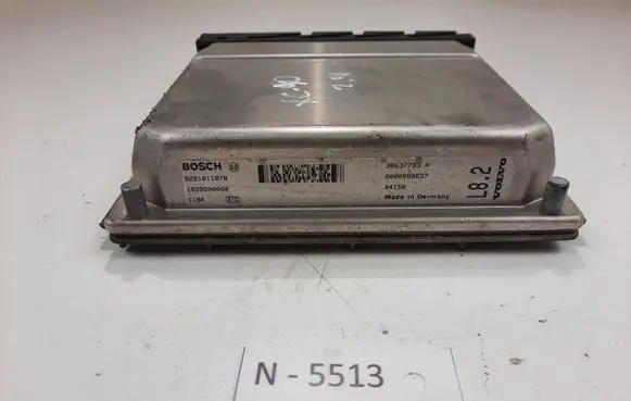 Volvo XC90 Engine control unit/module 0281011078