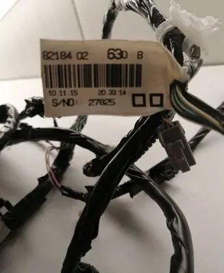 Toyota Yaris Tailgate/trunk wiring harness 8218402 27825