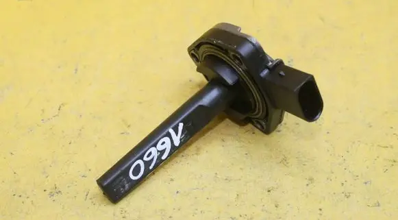 BMW 5 E39 Oil pressure sensor 