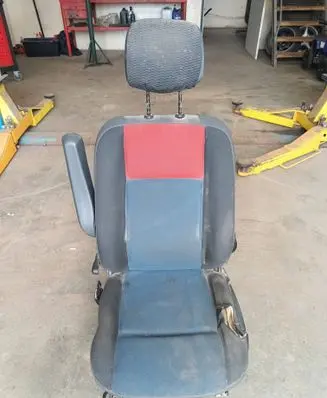 Renault Master III Front driver seat 