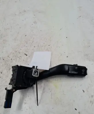 Volkswagen Touran I Wiper control stalk