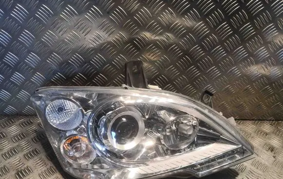 Mercedes-Benz Vito Viano W639 Headlight/headlamp A6398202961 6398202961