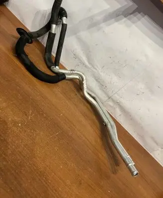 Mercedes-Benz GLC X253 C253 Brake vacuum hose/pipe A2535060235 D1557