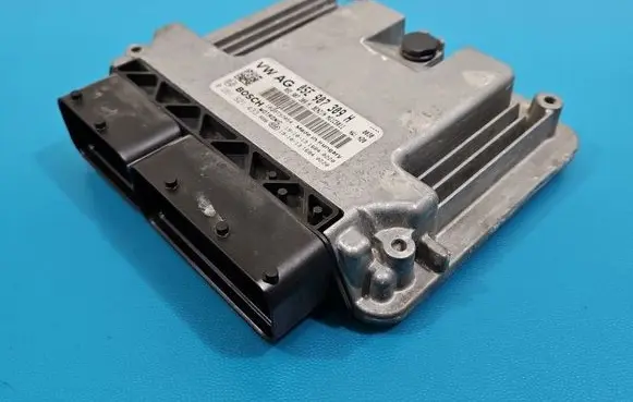 Skoda Octavia Mk3 (5E) Engine control unit/module ECU 0261S21433 IMPRK1574185