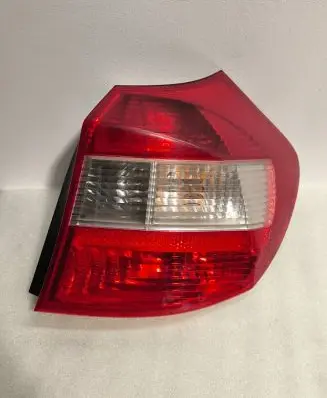 BMW 1 E81 E87 Rear/tail lights 6924502