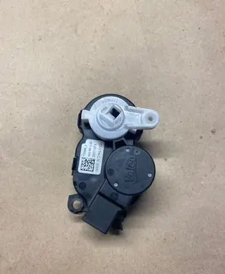 Dacia Duster II Air flap motor/actuator T32088B 290119FA HAC360VLG5