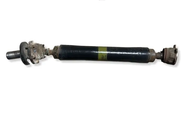 Mitsubishi Pajero Rear driveshaft/prop shaft MR498