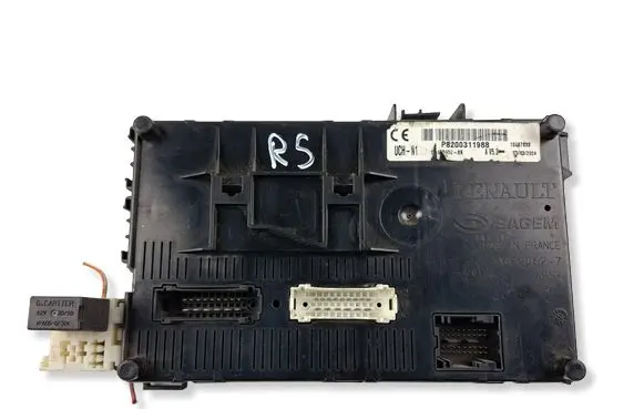 Renault Clio V Other control units/modules P8200311988