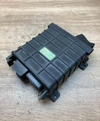Audi 80 90 B3 Engine control unit/module ECU 811906264A 0280800140