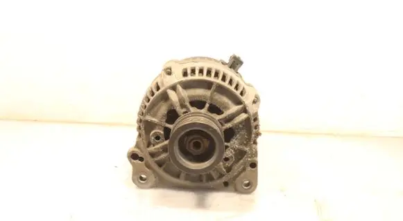 Audi A3 S3 8L Generator/alternator 0123510065