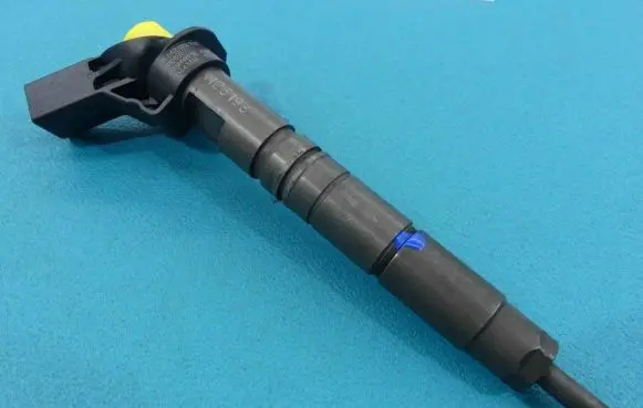 Mercedes-Benz E W212 Fuel injector 0445116026 IMPRK1123193