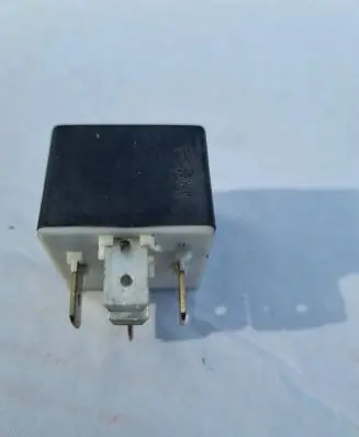 Renault Espace II Other relay 12V25103501