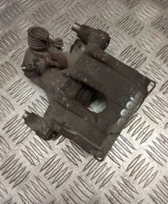 Mazda 3 I Rear brake caliper