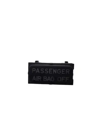 Passenger airbag on/off switch