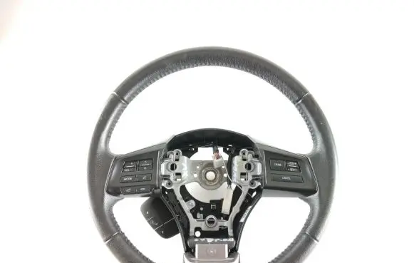 Subaru XV Steering wheel