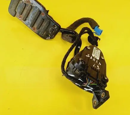 Volkswagen Sharan Accelerator throttle pedal 7M1721603