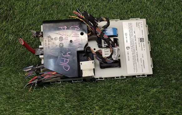 BMW 4 F36 Gran coupe Power management control unit 8709212 6135870921201