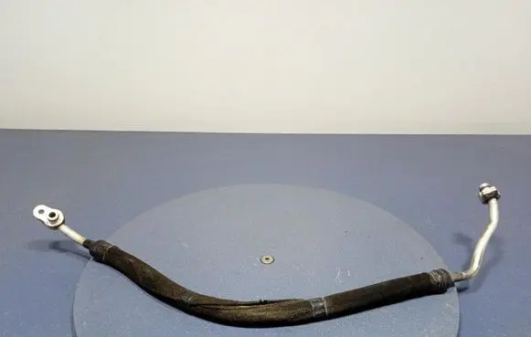 Air conditioning (A/C) pipe/hose