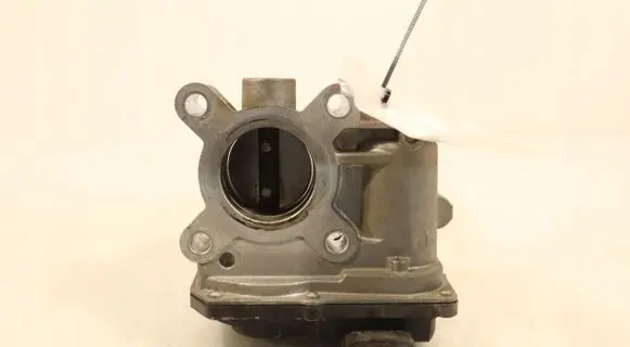 Renault Clio IV Throttle body valve 8200568712D