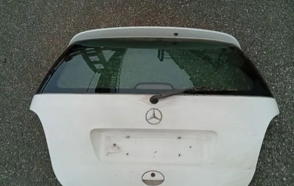 Mercedes-Benz A W168 Tailgate/trunk/boot lid Baltas