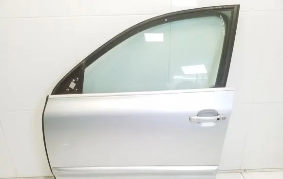 Porsche Cayenne (9PA) Front door