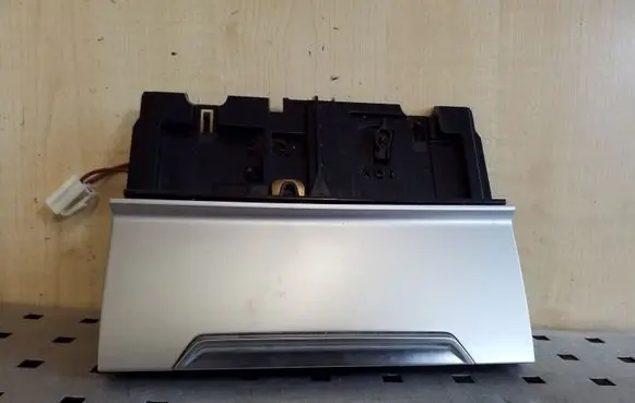 Ashtray (front)