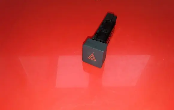 Chevrolet Captiva Hazard light switch 7H07