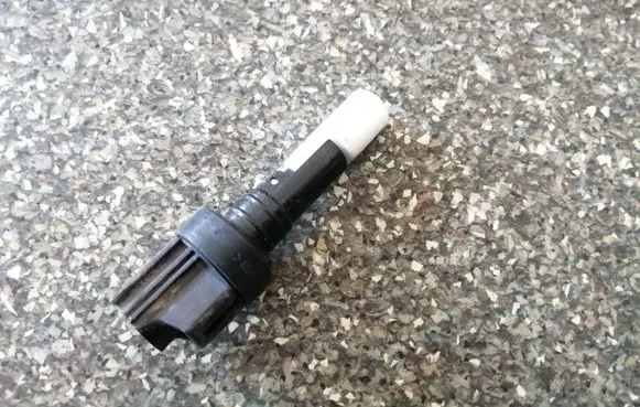 Volvo V50 Windshield washer fluid level sensor 