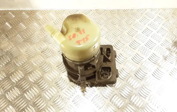 Volvo S80 Power steering pump 31340205