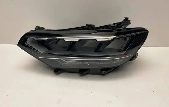Volkswagen PASSAT B8 Headlight/headlamp 3G1941035P 90172734 89900F24WF95
