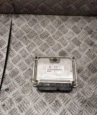 Volkswagen Golf IV Engine control unit/module 038906019cr