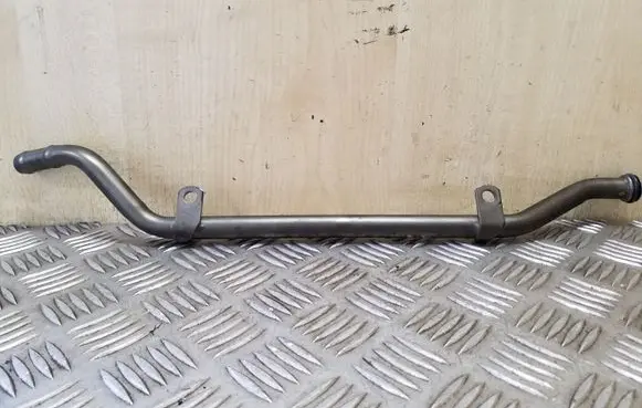 Mitsubishi Pajero Engine coolant pipe/hose