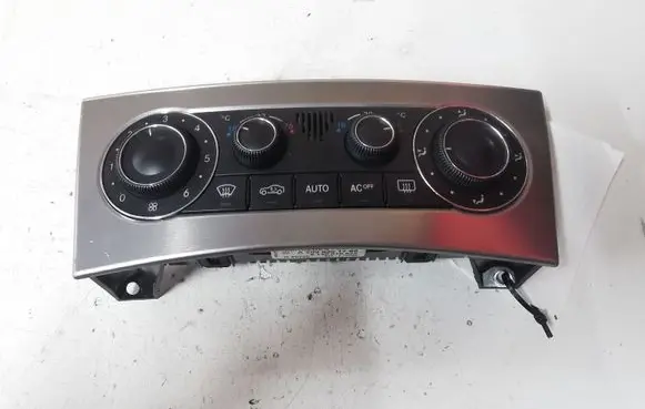 Mercedes-Benz E W212 Climate control unit A2038301785 9140010525 F011021355