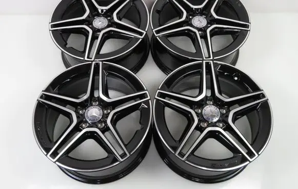 Mercedes-Benz C W205 R18 alloy rim A2054019600