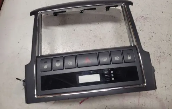 KIA Sorento A set of switches 945003E500