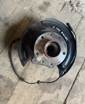 Renault Captur II Rear wheel hub AFC33030