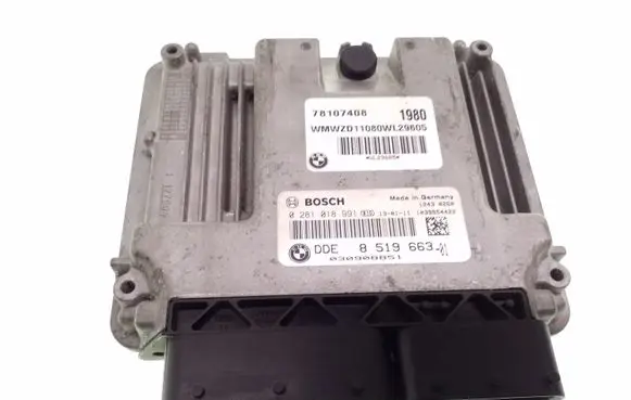 Mini One - Cooper Coupe R56 Engine control unit/module 851966301 0281018991 8519663