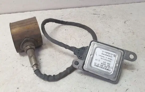 Mercedes-Benz ML W166 Lambda probe sensor A0009059703