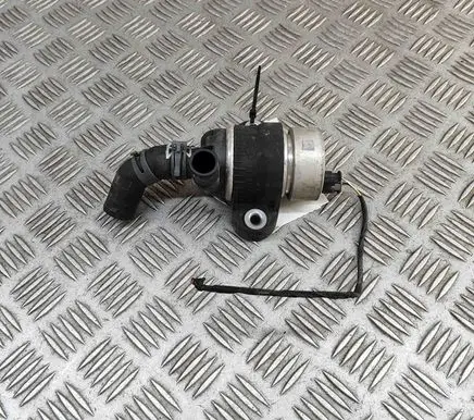Audi A5 Electric auxiliary coolant/water pump 05L965567A