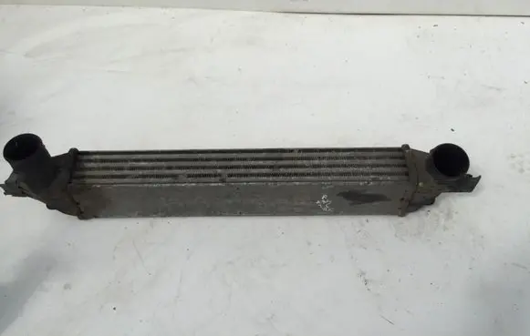 BMW 5 E34 Intercooler radiator 2243345