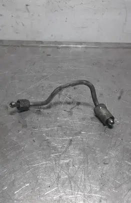 Fuel injector supply line/pipe