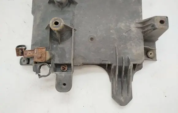 Mitsubishi Colt Battery tray 8201A084