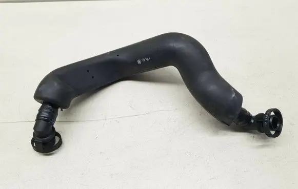BMW 7 E65 E66 Breather/breather pipe/hose 7547186