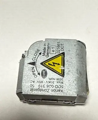 BMW 7 E65 E66 Headlight ballast module Xenon 6907489 5DD05871100