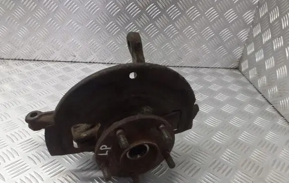Nissan Altima Front wheel hub spindle knuckle
