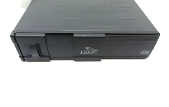 CD/DVD changer