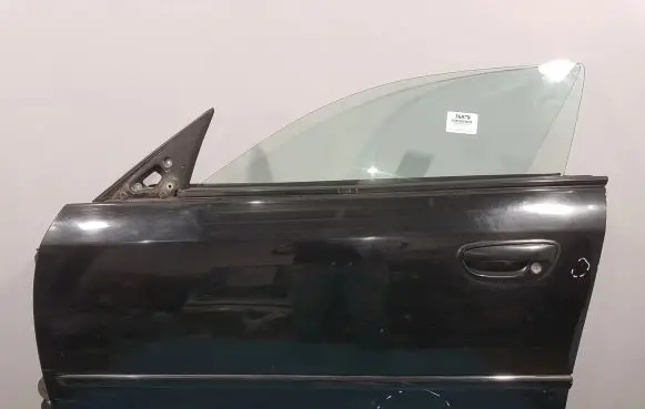 Subaru Legacy Front door 32J