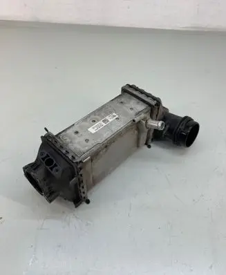 Volkswagen Taigo Intercooler radiator 05C145785D