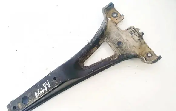 Radiator support slam panel